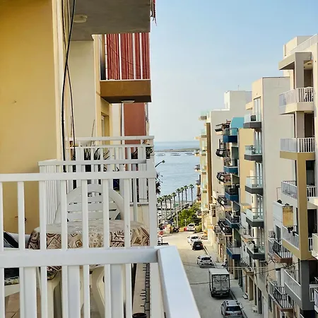 Diego Court Apartment